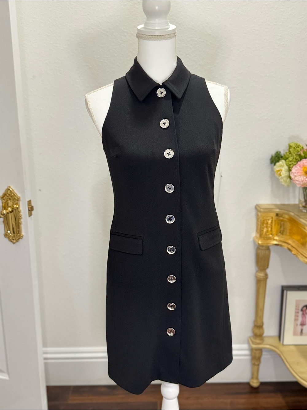 DKNY Sleeveless Collared Button-Up Dress